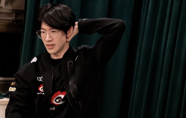 布翁焦尔诺：队内关系？我们对孔蒂有信心，他对我们也是如此