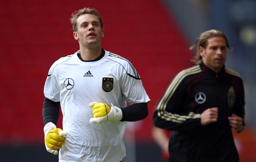 拉波尔塔：诺坎普永远是梅西的家；已将亚马尔伤情告知西足协