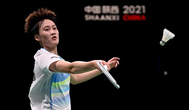 英媒：桑德兰向贡多齐报价2500万欧元，并密切关注小贝林