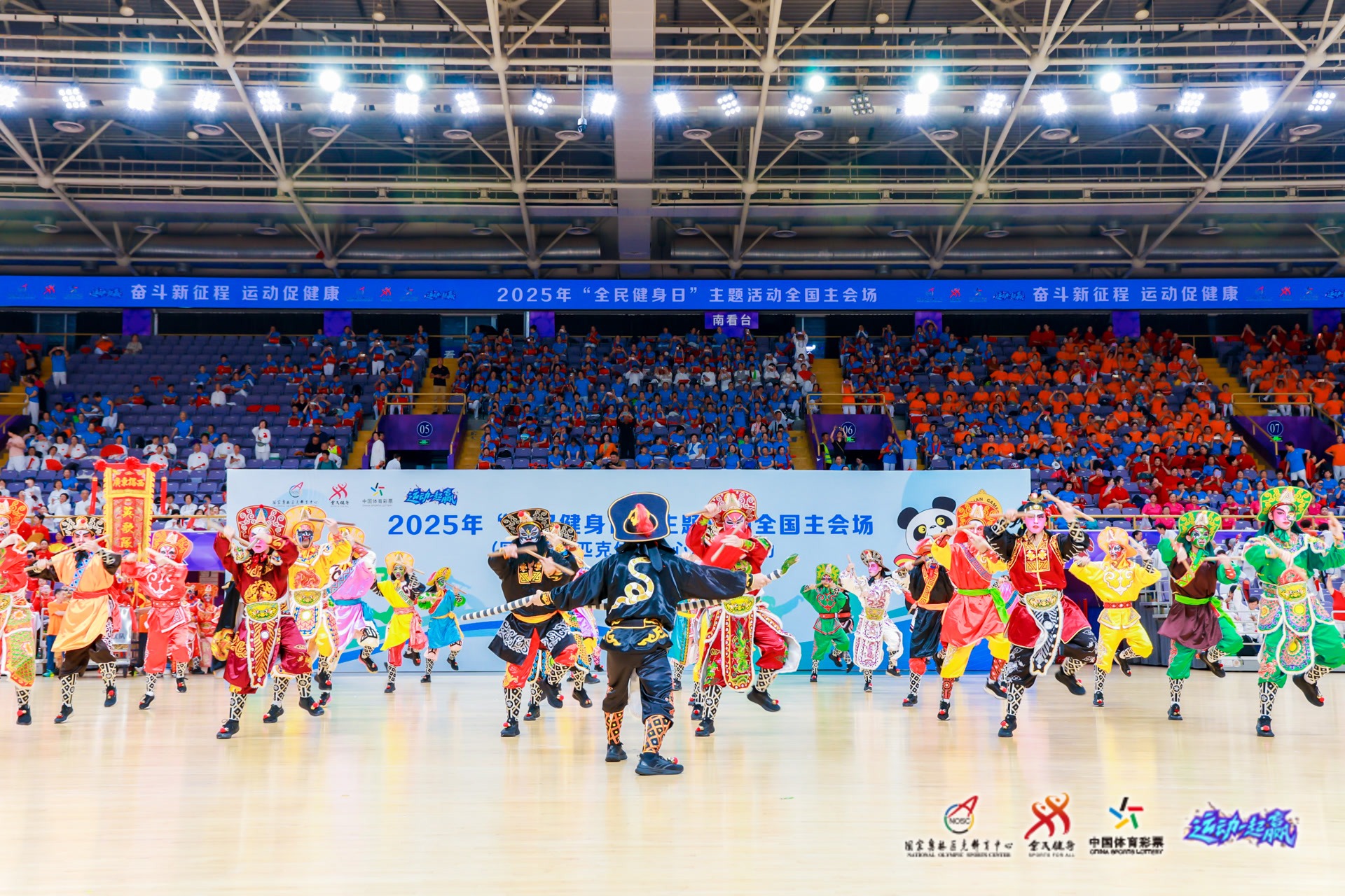 揭秘逃生游戏中的花式艾草桃子灯：玩家必备知识