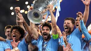 困难时刻挺 困难时刻挺