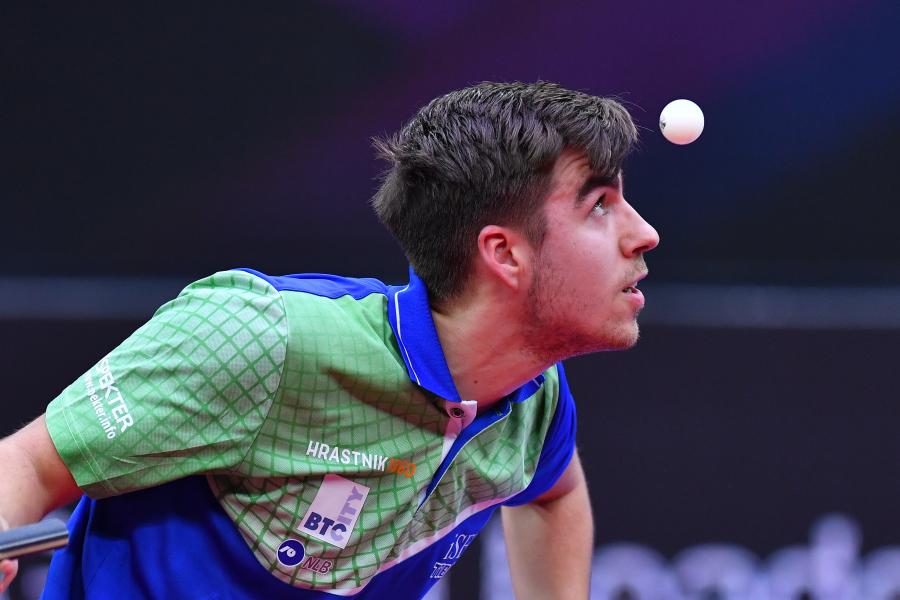 这场比赛的 这场比赛的