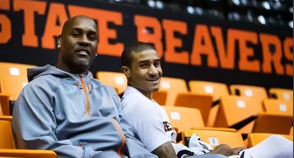 回归上海女 回归上海女